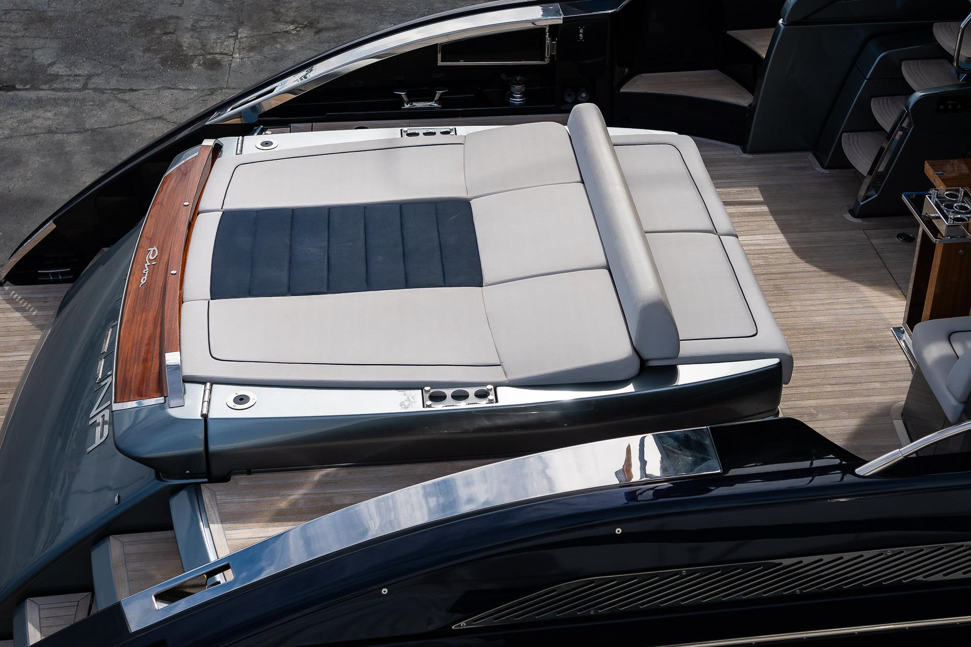 2019 RIVA 66' RIBELLE 